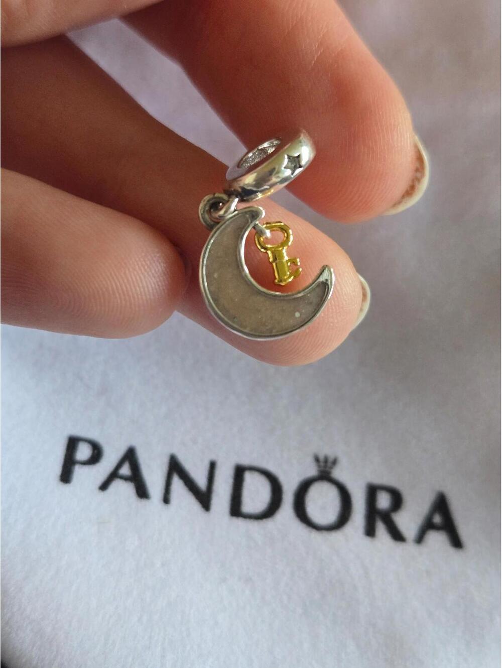 Pandora charm dangle moon